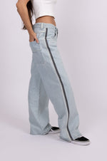 FLIP MOMMY LOW RISE WIDE LEG DENIM PANT
