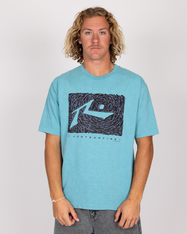 Just Surfing Ss Tee