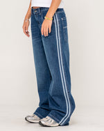 FLIP MOMMY LOW RISE WIDE LEG DENIM SHORT