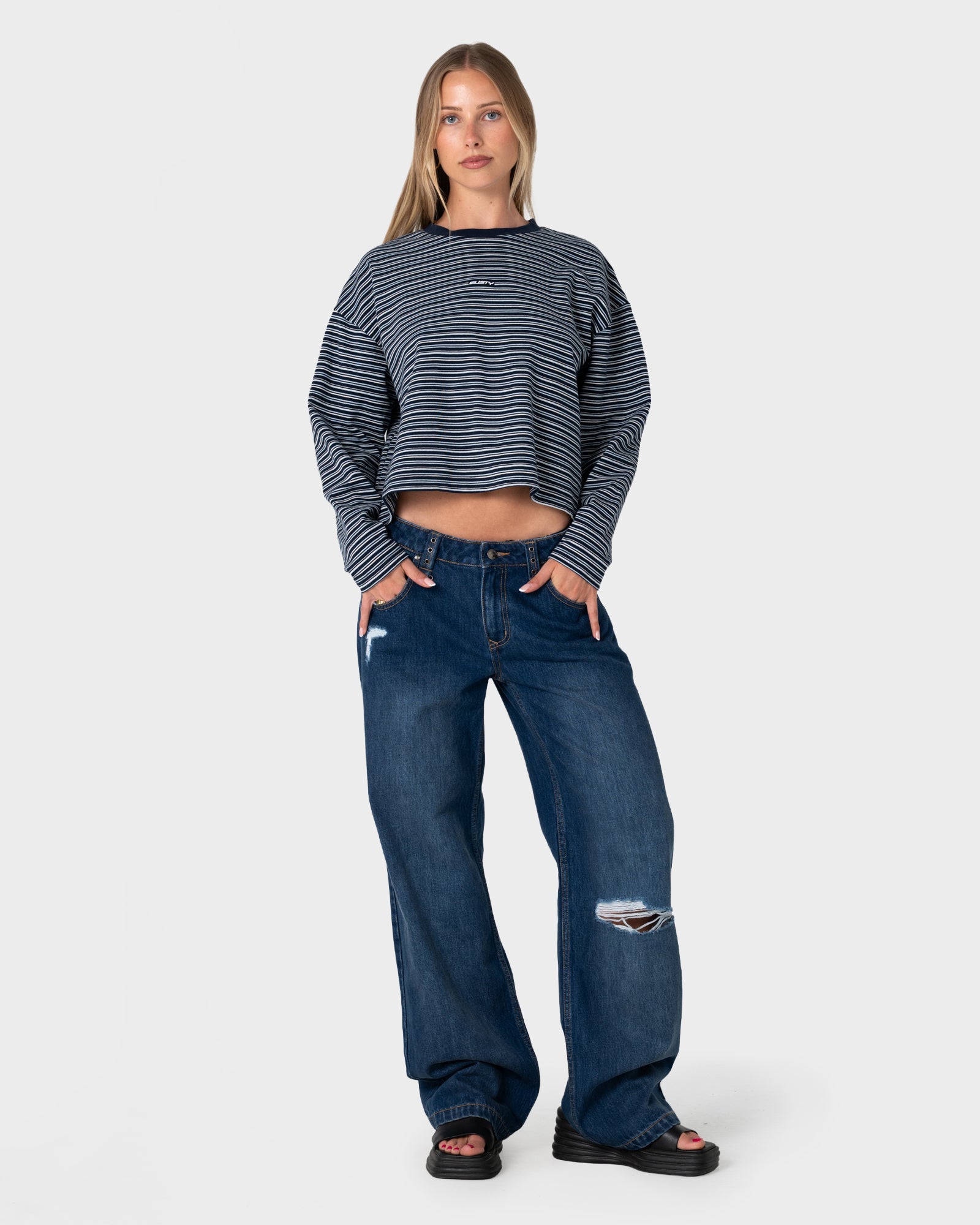 17 Degrees Stripe L/S Oversize Tee | Rusty USA