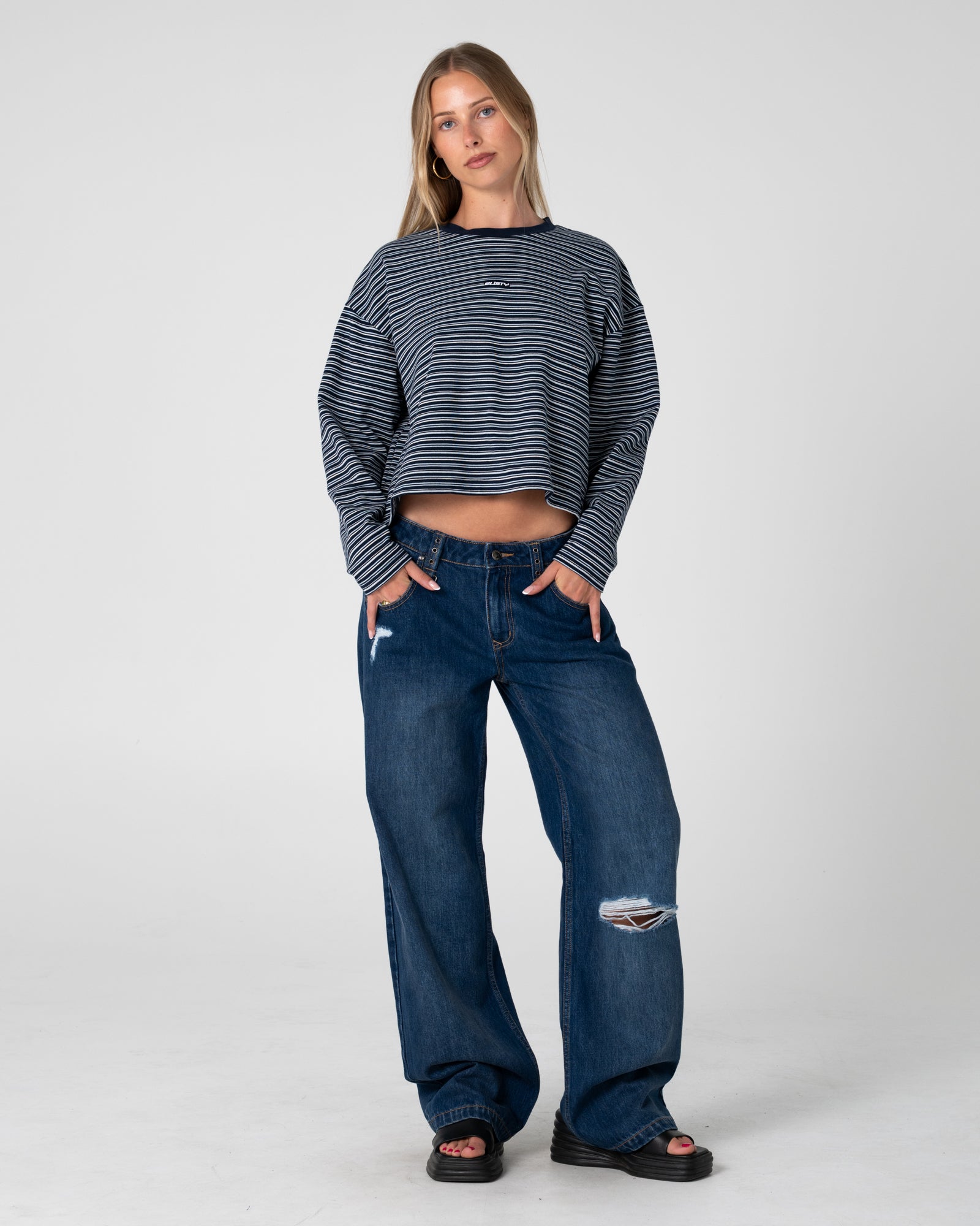 17 Degrees Stripe L/S Oversize Tee | Rusty USA