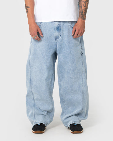 Point Break Engineered Jean