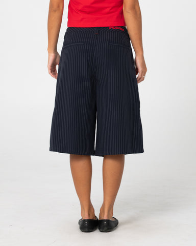 Big Bad Finance Mommy Low Rise Short