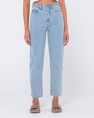High Straight Mom Jean